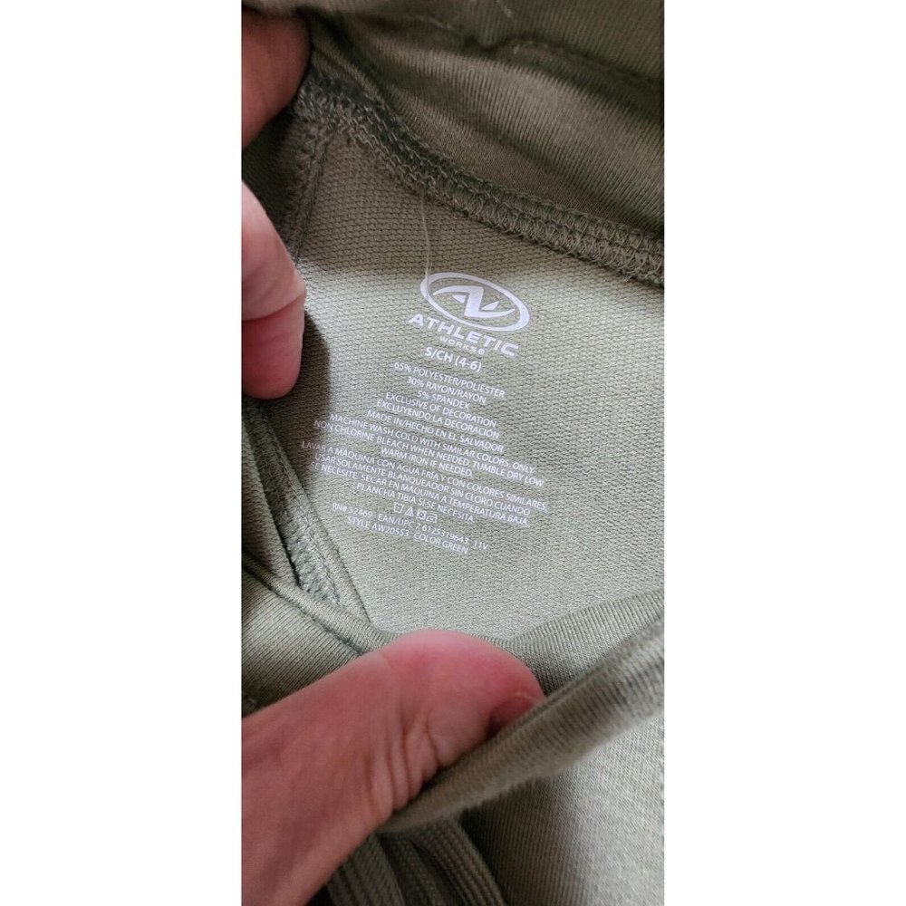 Athletic Works Women's French Terry Capri Jogger Pants, Green, S (4-6) - Picture 5 of 8